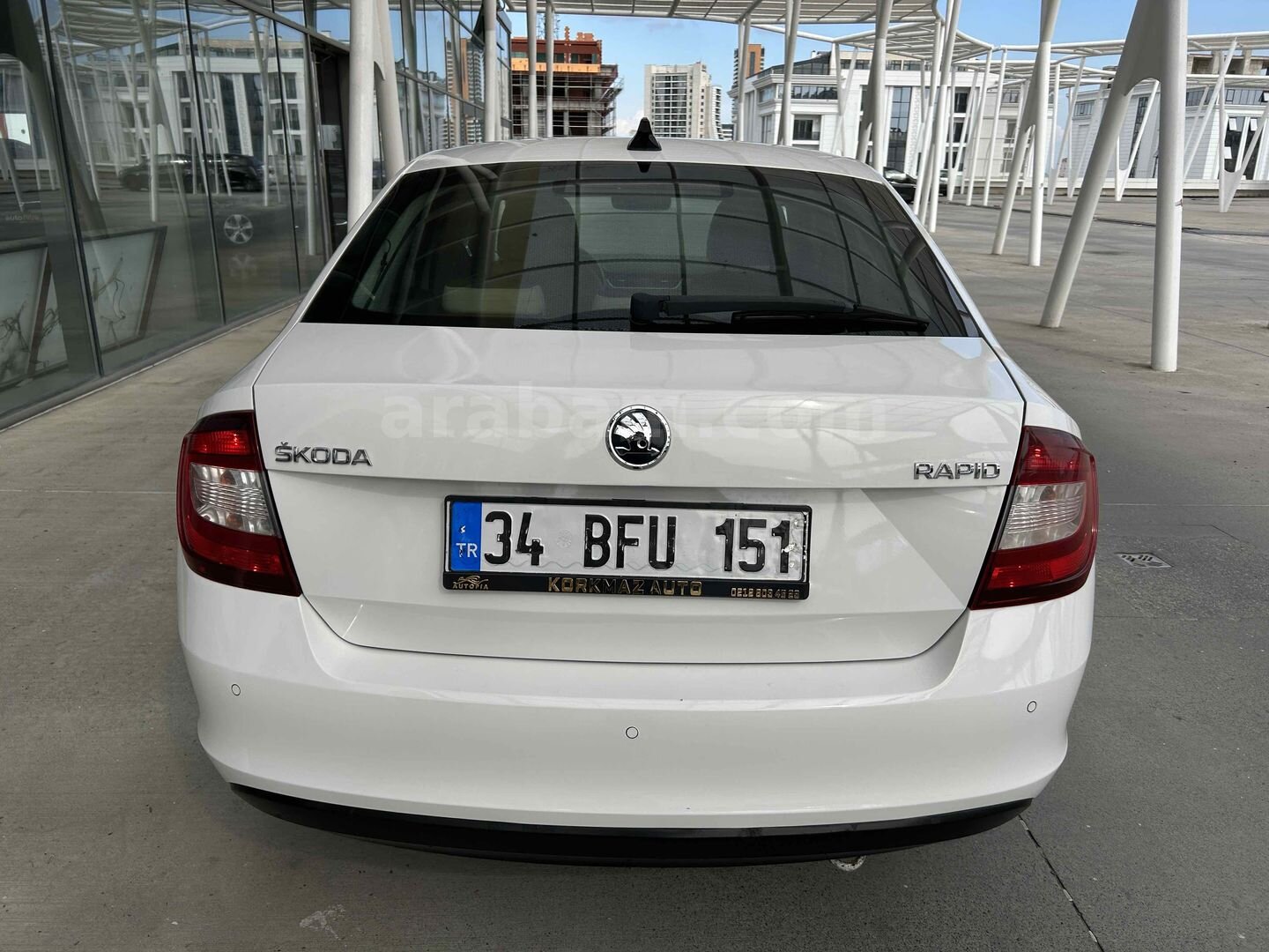 Galeriden Skoda Rapid 1.4 TDI GreenTec Style 2018 Model İstanbul 145.000 km Beyaz 4