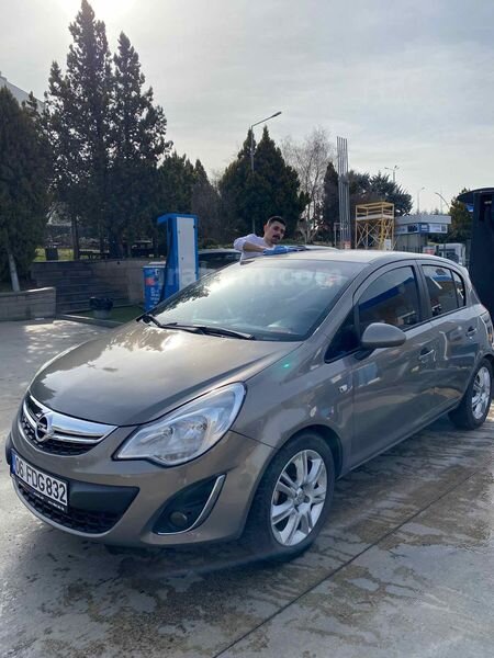 Sahibinden Opel Corsa 1.4 Twinport Enjoy 111 2011 Model Ankara 193.000 km Kahverengi