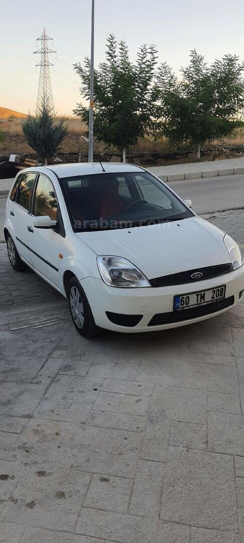 Sahibinden Ford Fiesta 1.4 TDCi Comfort 2006 Model Elazığ 271.000 km Beyaz 4