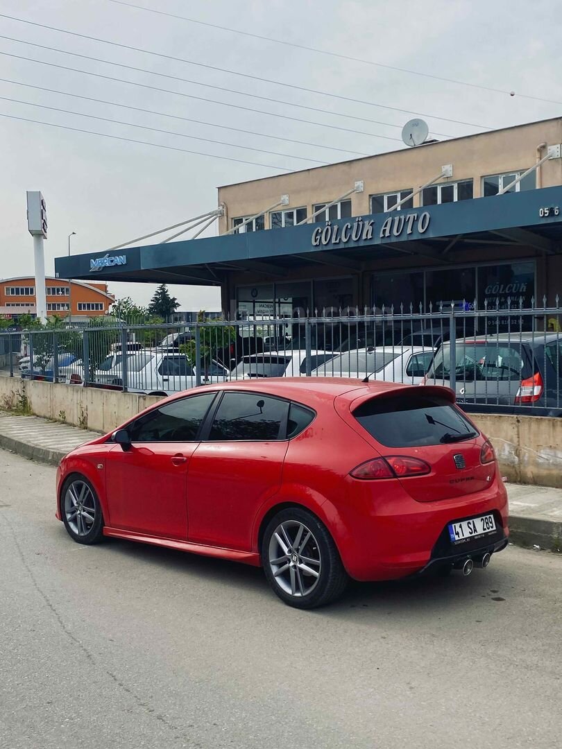 Sahibinden Seat Leon 1.6 Stylance 2006 Model Kocaeli 192.000 km Kırmızı 2
