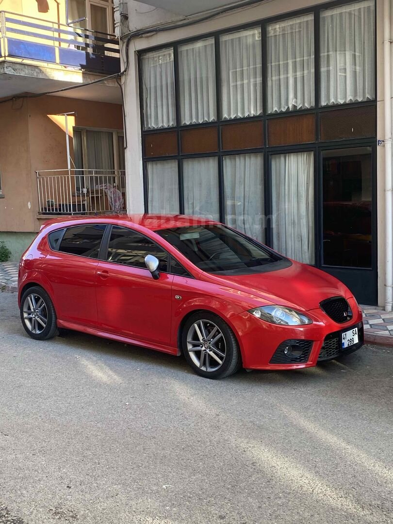 Sahibinden Seat Leon 1.6 Stylance 2006 Model Kocaeli 192.000 km Kırmızı 5