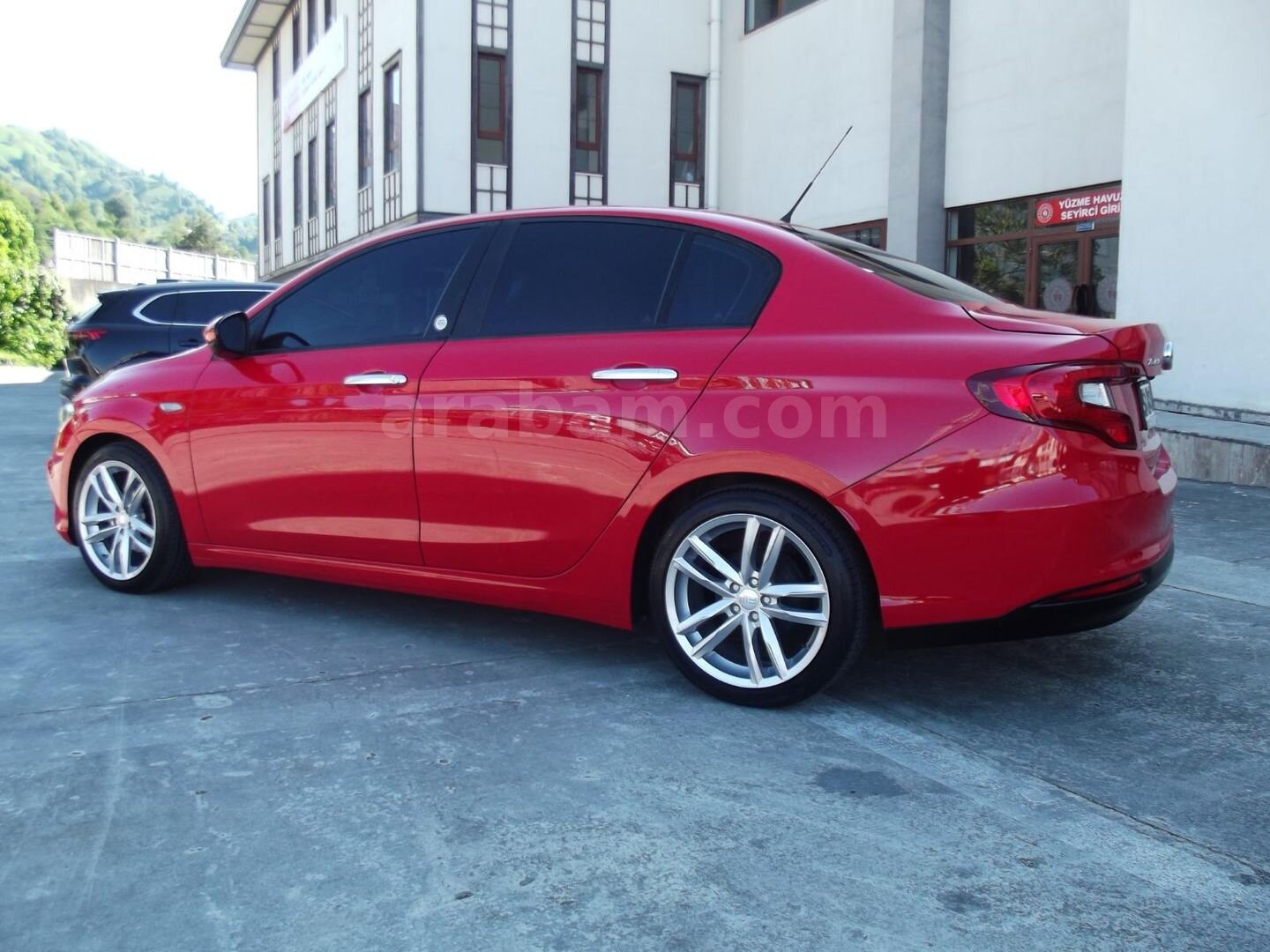 Sahibinden Fiat Egea 1.3 Multijet Easy 2023 Model Rize 67.000 km Kırmızı 4