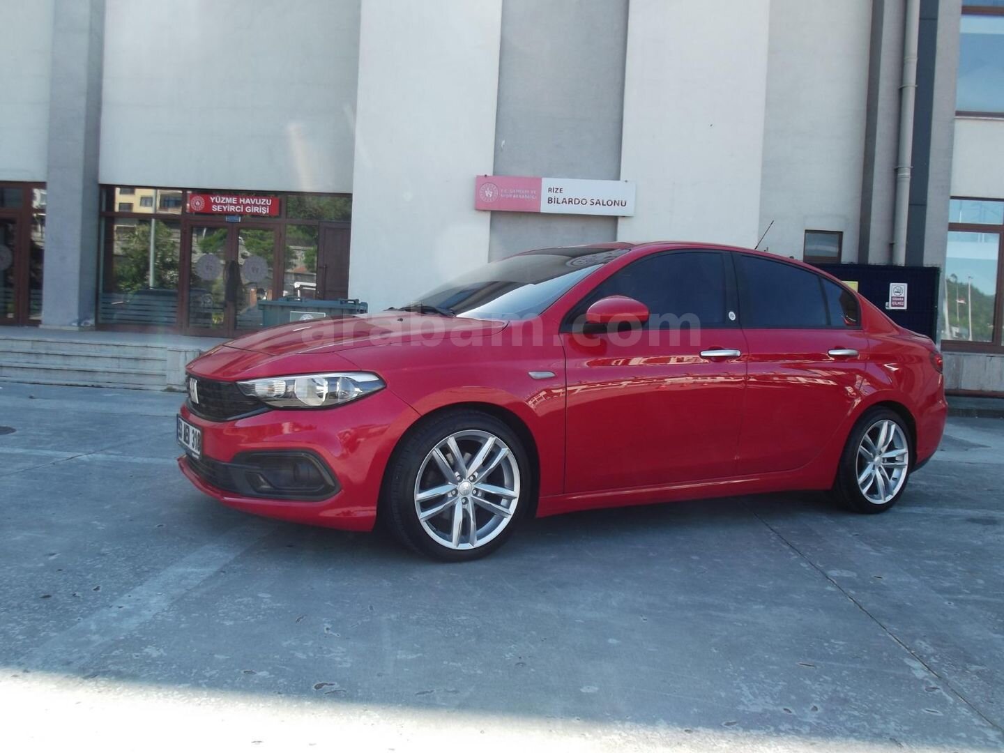 Sahibinden Fiat Egea 1.3 Multijet Easy 2023 Model Rize 67.000 km Kırmızı 3