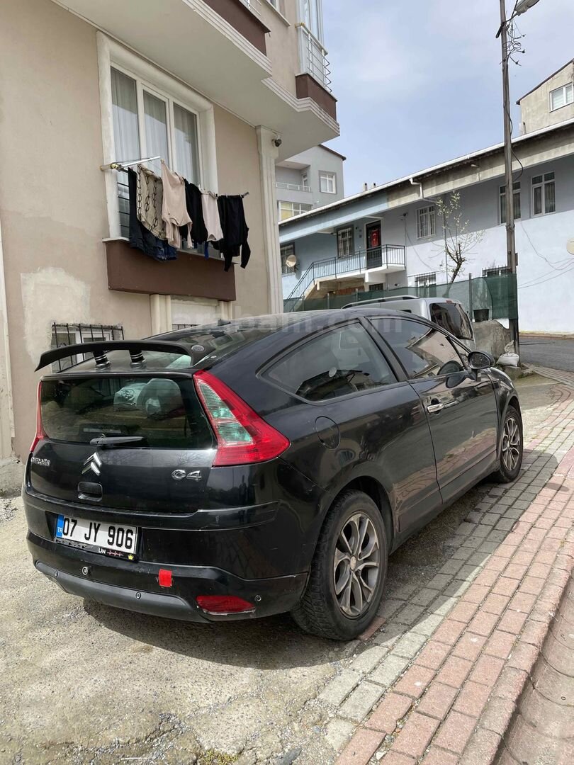 Sahibinden Citroen C4 1.6 VTR 2007 Model İstanbul 325.000 km Siyah 1