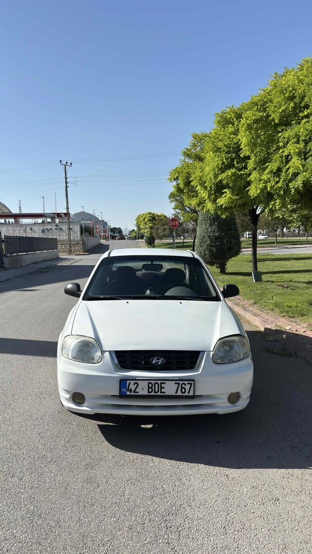 Sahibinden Hyundai Accent 1.5 CRDi Admire 2006 Model Konya 298.000 km Beyaz 1