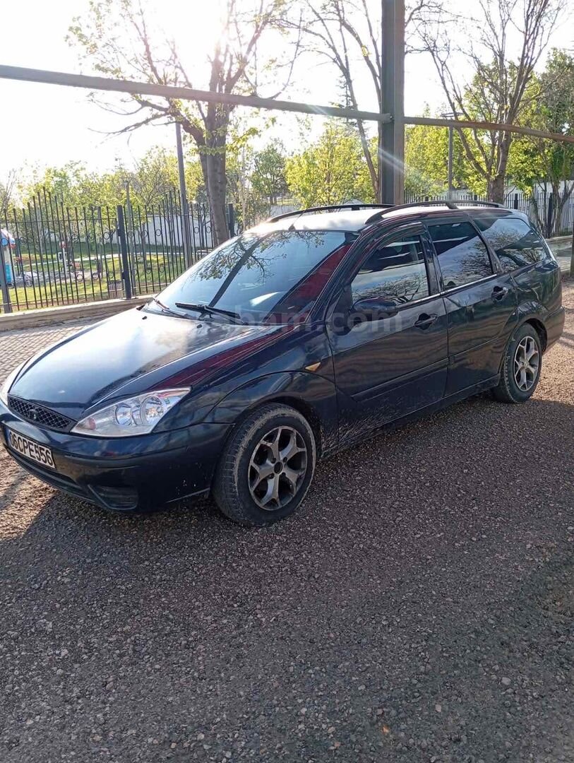 Sahibinden Ford Focus 1.6 Comfort 2001 Model Malatya 300.000 km Lacivert 2