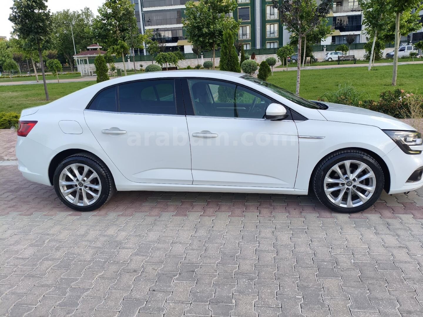 Sahibinden Renault Megane 1.5 dCi Icon 2019 Model Konya 138.500 km Beyaz 5