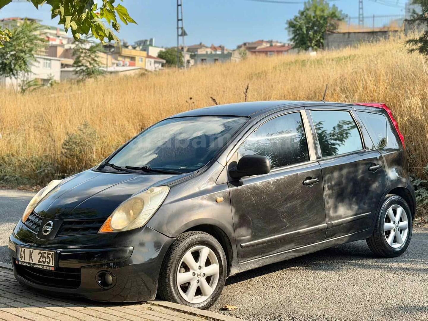 Galeriden Nissan Note 1.5 dCi Tekna 2009 Model İstanbul 301.000 km Siyah 5