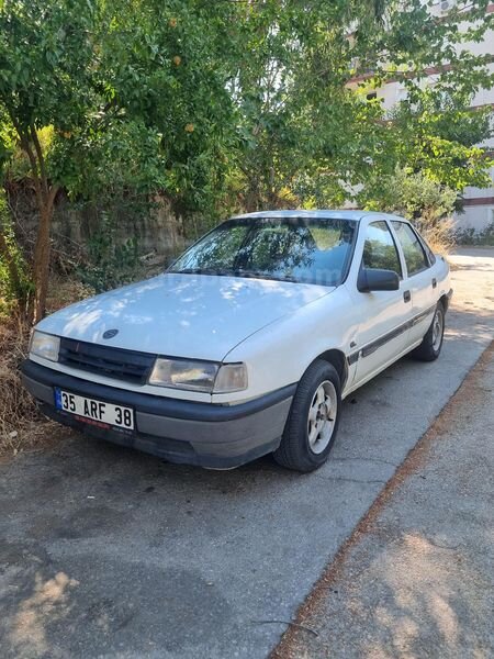 Sahibinden Opel Vectra 1.8 GL 1992 Model İzmir 382.000 km Beyaz