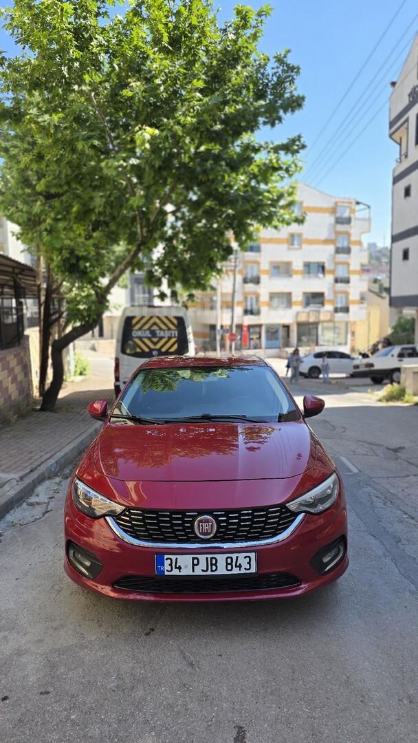 Sahibinden Fiat Egea 1.6 Multijet Lounge 2016 Model İstanbul 137.650 km Kırmızı 2
