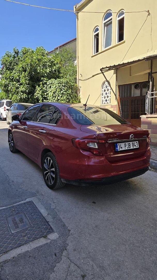 Sahibinden Fiat Egea 1.6 Multijet Lounge 2016 Model İstanbul 137.650 km Kırmızı 5