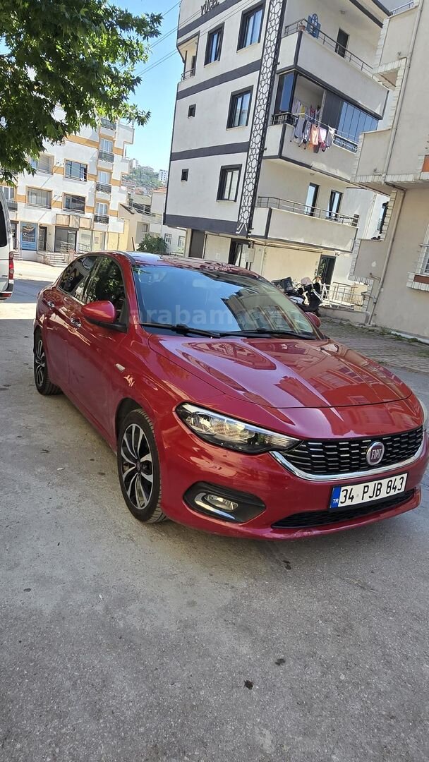 Sahibinden Fiat Egea 1.6 Multijet Lounge 2016 Model İstanbul 137.650 km Kırmızı 4