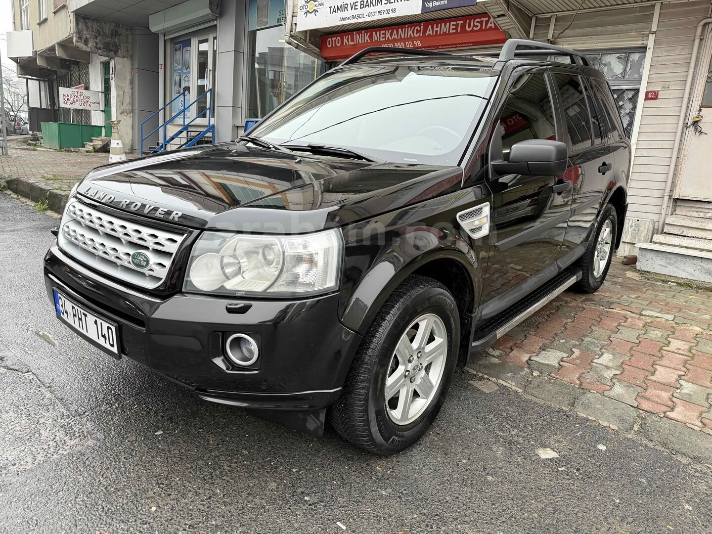 Sahibinden Land Rover Freelander II 2.2 TD4 HSE 2011 Model İstanbul 203.000 km Siyah 6