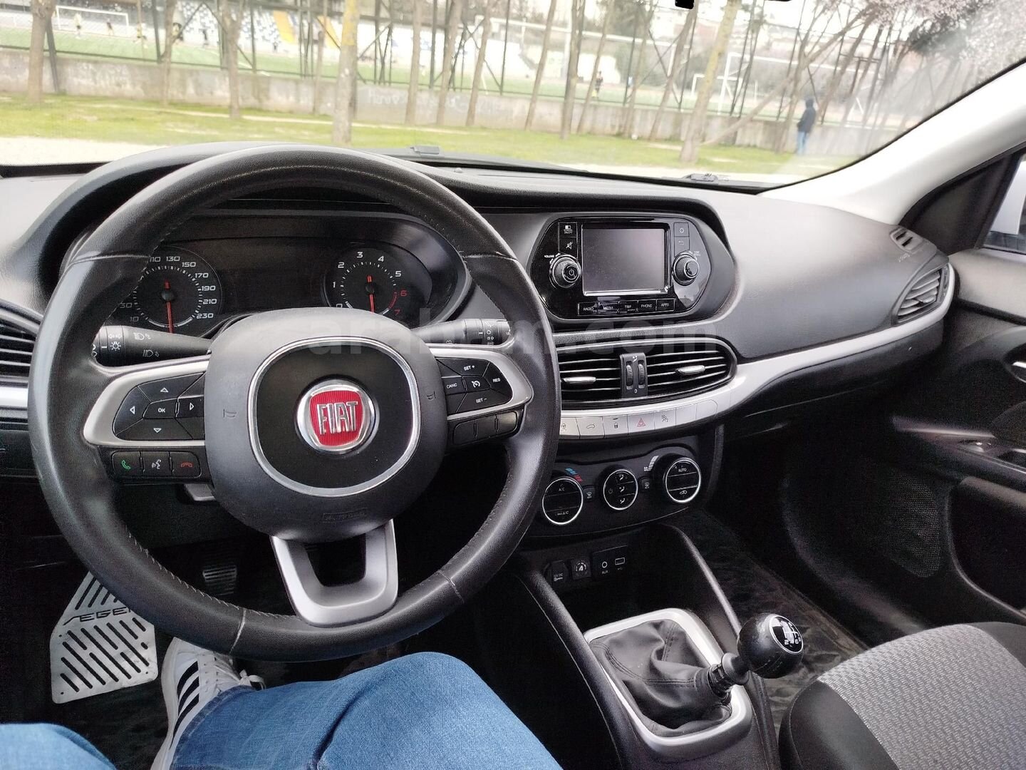 Sahibinden Fiat Egea 1.4 Fire Urban 2015 Model İstanbul 186.000 km Beyaz 7