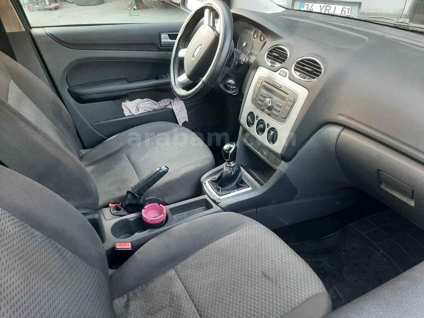 Sahibinden Ford Focus 1.6 TDCi Trend 2007 Model İstanbul 250.000 km Gri (metalik) 6