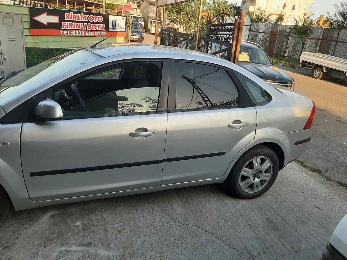 Sahibinden Ford Focus 1.6 TDCi Trend 2007 Model İstanbul 250.000 km Gri (metalik) 2