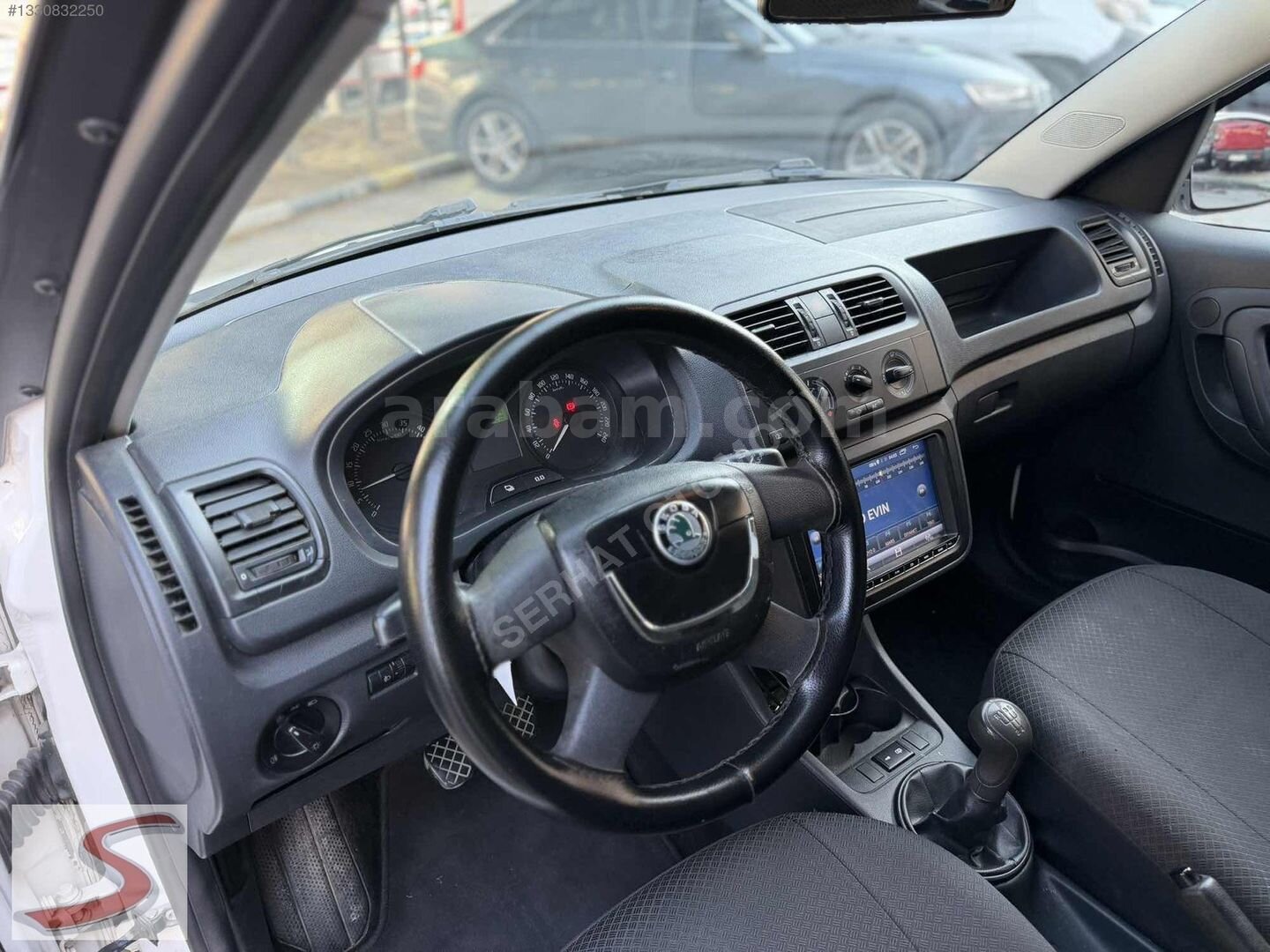 Galeriden Skoda Roomster 1.6 TDI Active 2012 Model İstanbul 197.000 km Beyaz 6