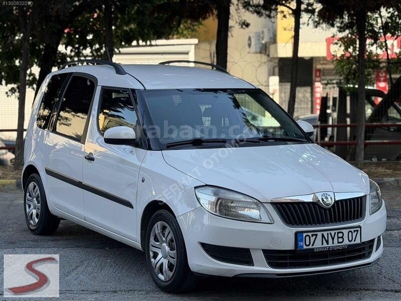 Galeriden Skoda Roomster 1.6 TDI Active 2012 Model İstanbul 197.000 km Beyaz