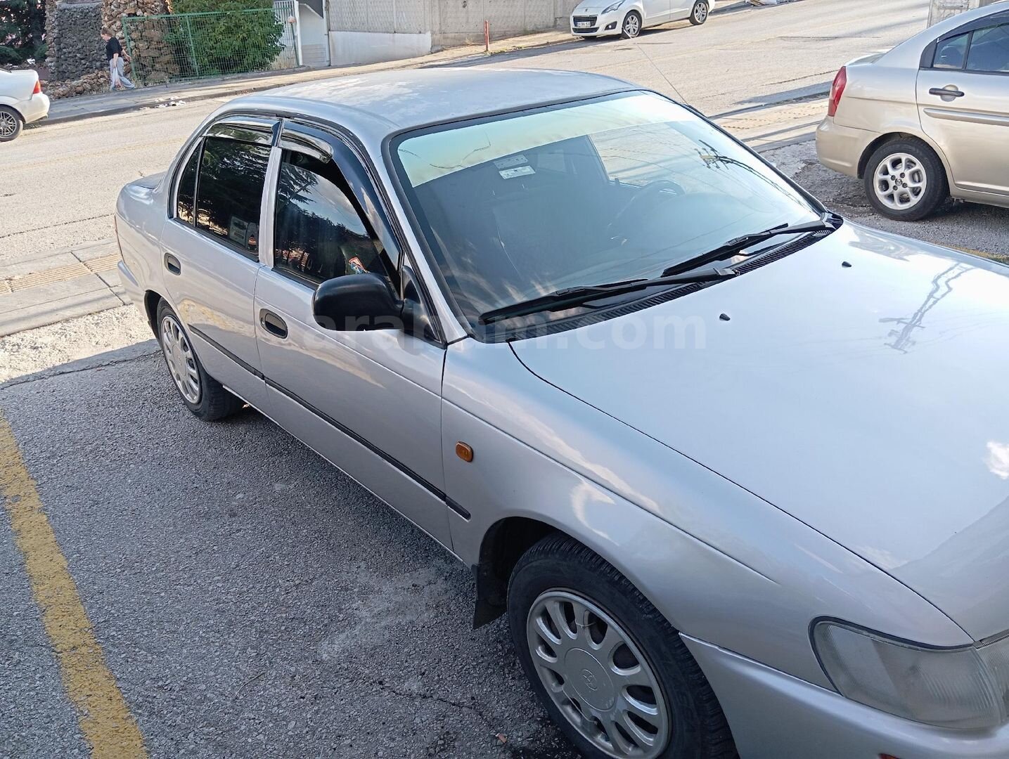 Sahibinden Toyota Corolla 1.3 XE 1998 Model Ankara 280.000 km Gri 1