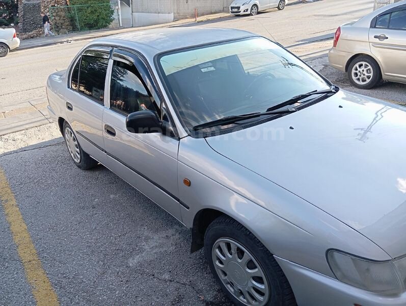 Sahibinden Toyota Corolla 1.3 XE 1998 Model Ankara 280.000 km Gri