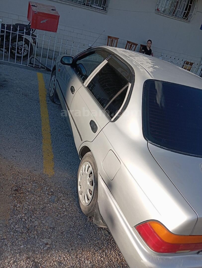Sahibinden Toyota Corolla 1.3 XE 1998 Model Ankara 280.000 km Gri 5