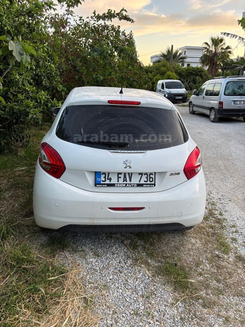 Sahibinden Peugeot 208 1.0 VTi Access 2013 Model Muğla 123.000 km Beyaz 3