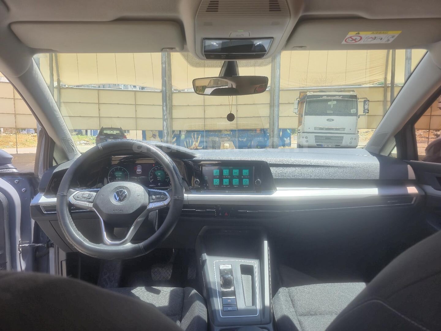 Sahibinden Volkswagen Golf 1.0 eTSI Life 2021 Model Mardin 66.500 km Gri (metalik) 6