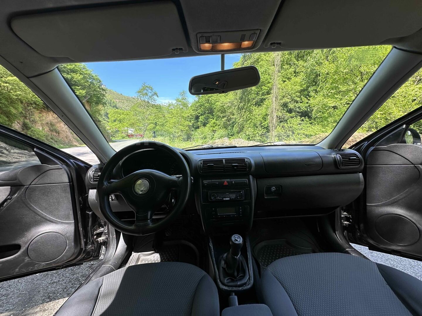 Sahibinden Seat Leon 1.6 Signo 2004 Model Trabzon 266.000 km Siyah 4