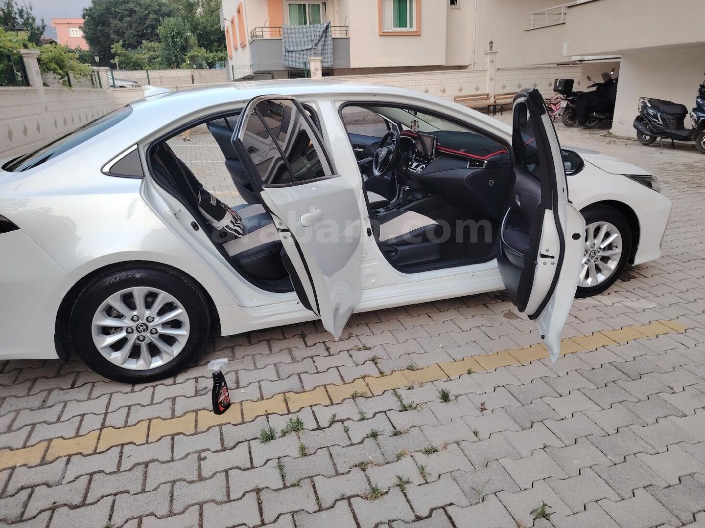 Sahibinden Toyota Corolla 1.5 Dream 2022 Model Hatay 48.500 km Beyaz 3