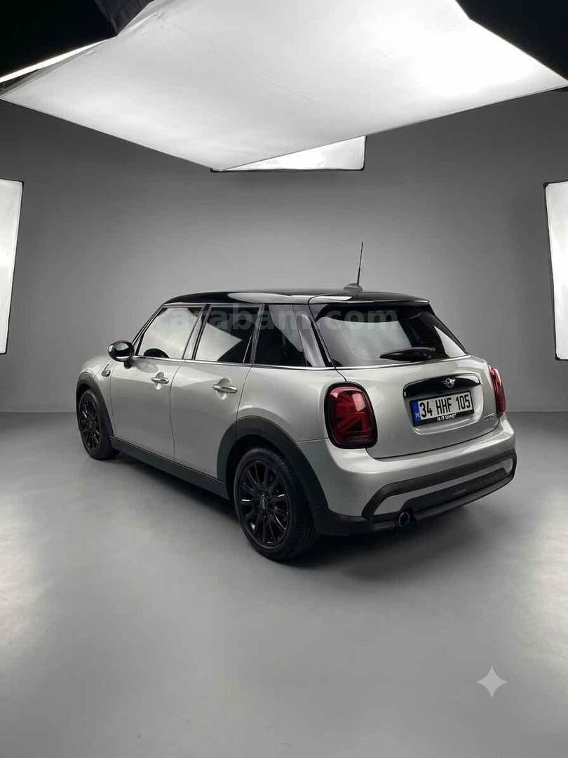 Sahibinden Mini Cooper 1.5 Signature 2023 Model İstanbul 42.500 km Gri (metalik) 5