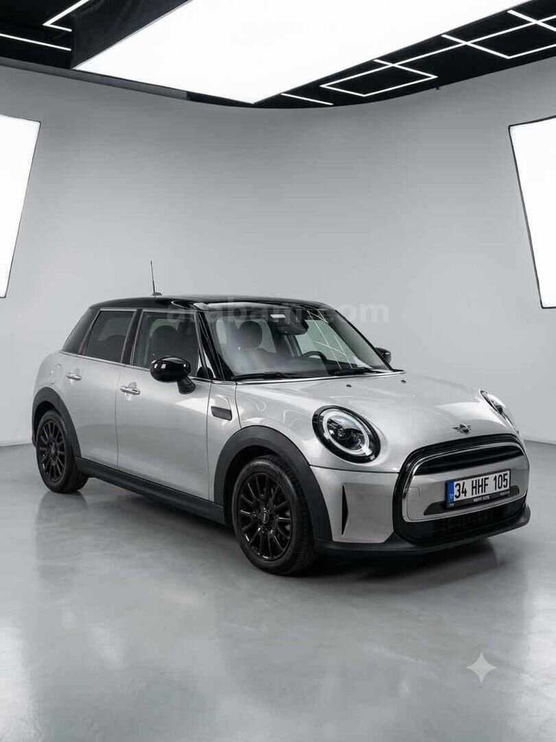 Sahibinden Mini Cooper 1.5 Signature 2023 Model İstanbul 42.500 km Gri (metalik) 3