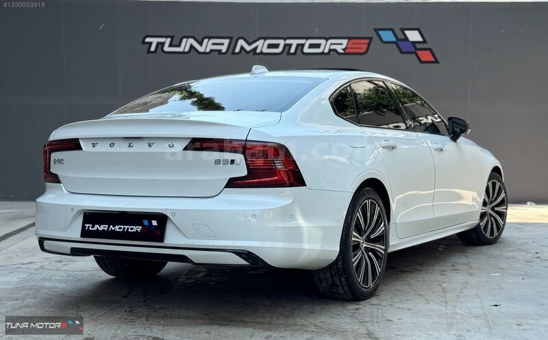 Galeriden Volvo S90 2.0 D B5 Plus Dark 2022 Model Antalya 112.950 km Beyaz