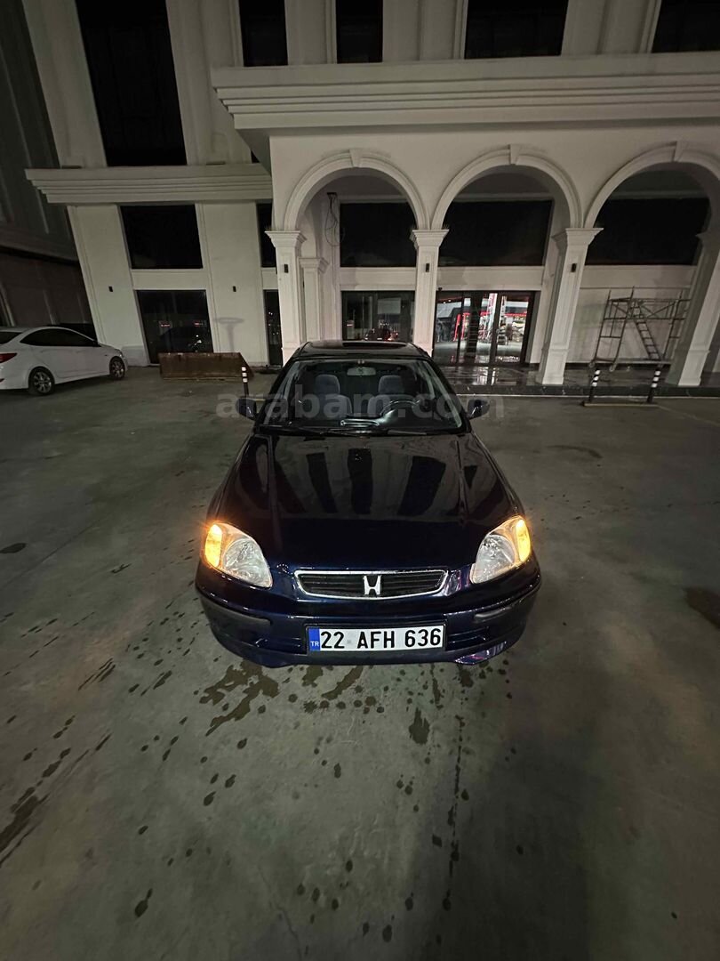 Sahibinden Honda Civic 1.6 i ES 1999 Model Edirne 348.000 km Lacivert 6