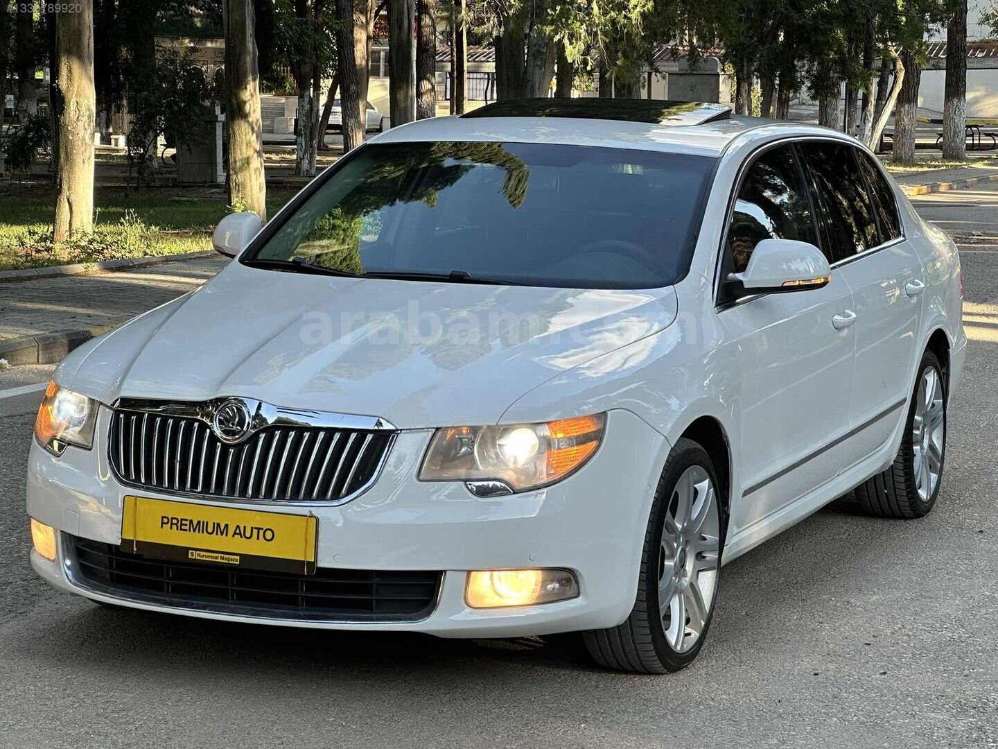 Galeriden Skoda SuperB 2.0 TDI Elegance 2011 Model Gaziantep 380.000 km Beyaz 3
