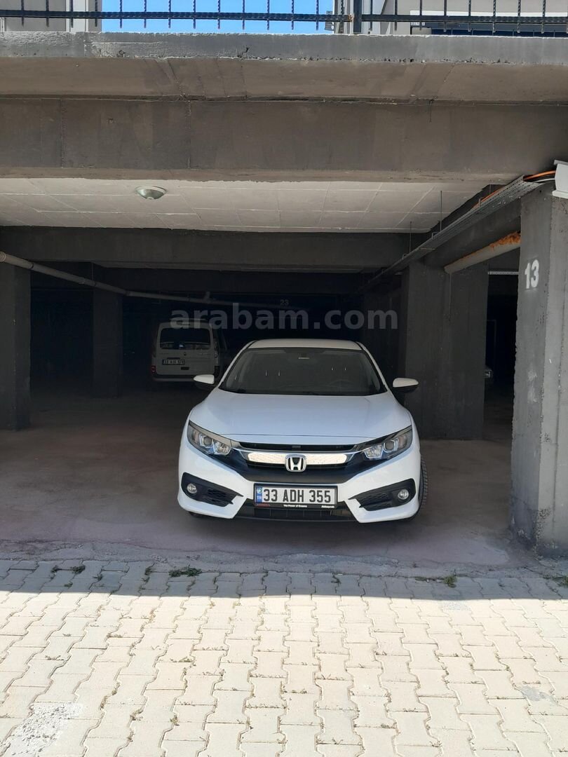 Sahibinden Honda Civic 1.6i VTEC Eco Premium 2019 Model Mersin 59.000 km Beyaz 6