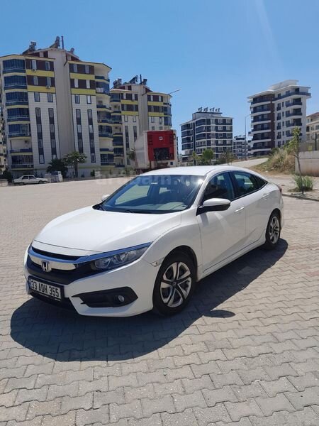 Sahibinden Honda Civic 1.6i VTEC Eco Premium 2019 Model Mersin 59.000 km Beyaz