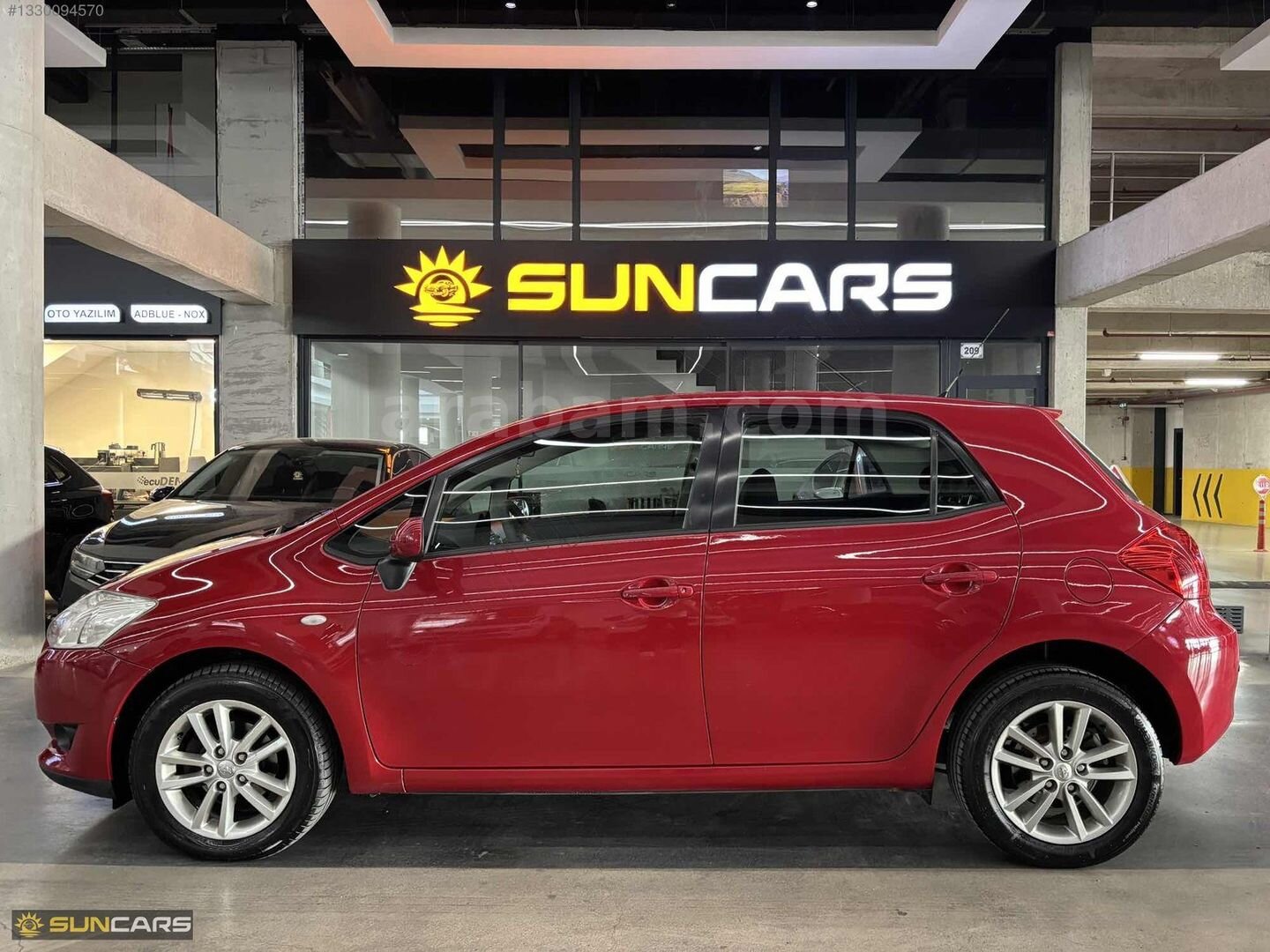 Galeriden Toyota Auris 1.6 Comfort Extra 2009 Model Ankara 202.000 km Kırmızı 5
