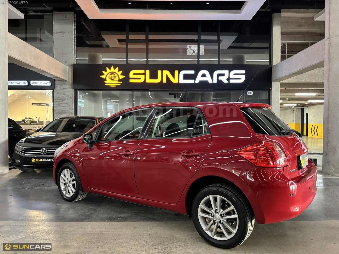 Galeriden Toyota Auris 1.6 Comfort Extra 2009 Model Ankara 202.000 km Kırmızı 7