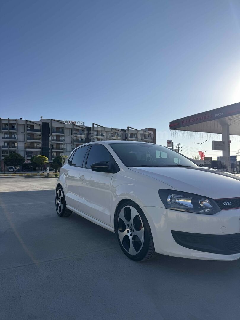 Sahibinden Volkswagen Polo 1.2 TDi Trendline 2014 Model Van 181.000 km Beyaz 2