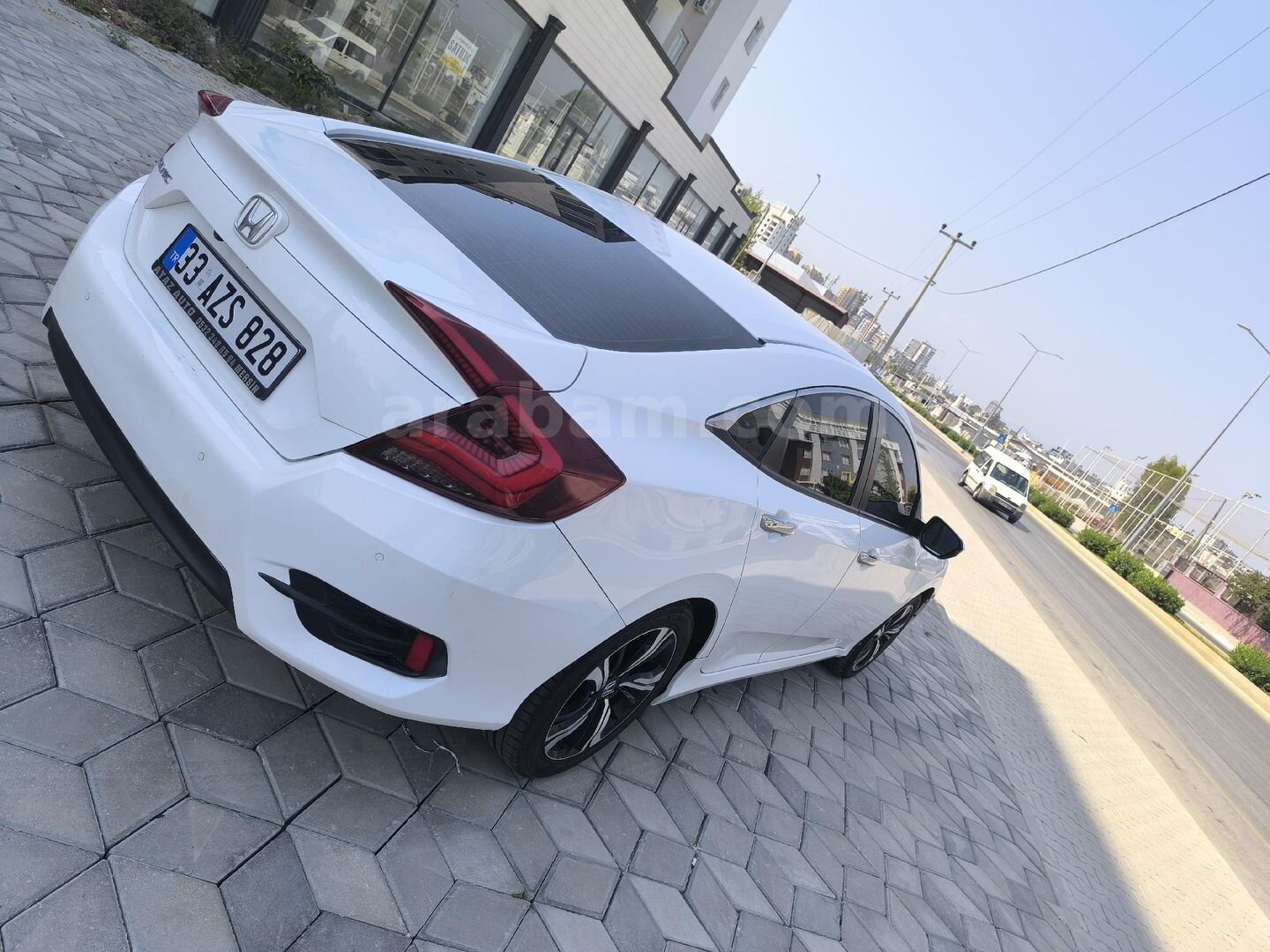 Sahibinden Honda Civic 1.6i VTEC Executive 2021 Model Mersin 70.050 km Beyaz 6