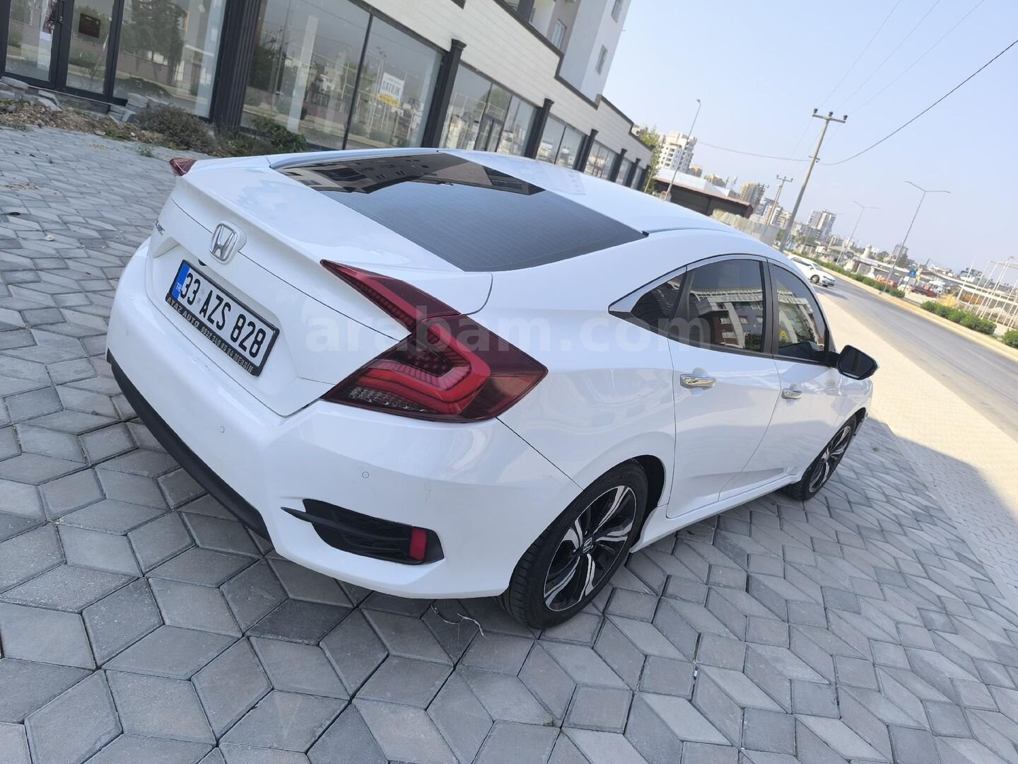 Sahibinden Honda Civic 1.6i VTEC Executive 2021 Model Mersin 70.050 km Beyaz 7