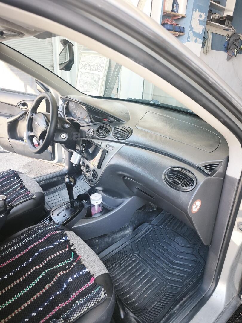 Sahibinden Ford Focus 1.6 Comfort 2004 Model Adıyaman 345.000 km Gri (Gümüş) 4