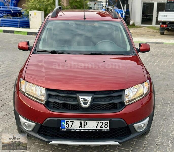 Galeriden Dacia Sandero 1.5 dCi Stepway 2015 Model Manisa 76.500 km Kırmızı