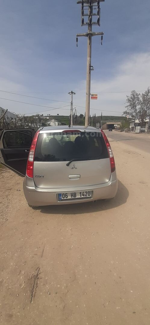 Sahibinden Mitsubishi Colt 1.3 Invite 2007 Model Bursa 225.000 km Gri (metalik) 5