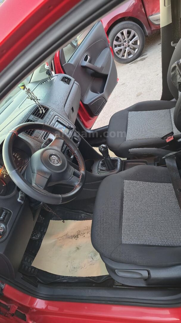 Sahibinden Volkswagen Polo 1.2 TDi BlueMotion 2013 Model Erzurum 208.000 km Kırmızı 5