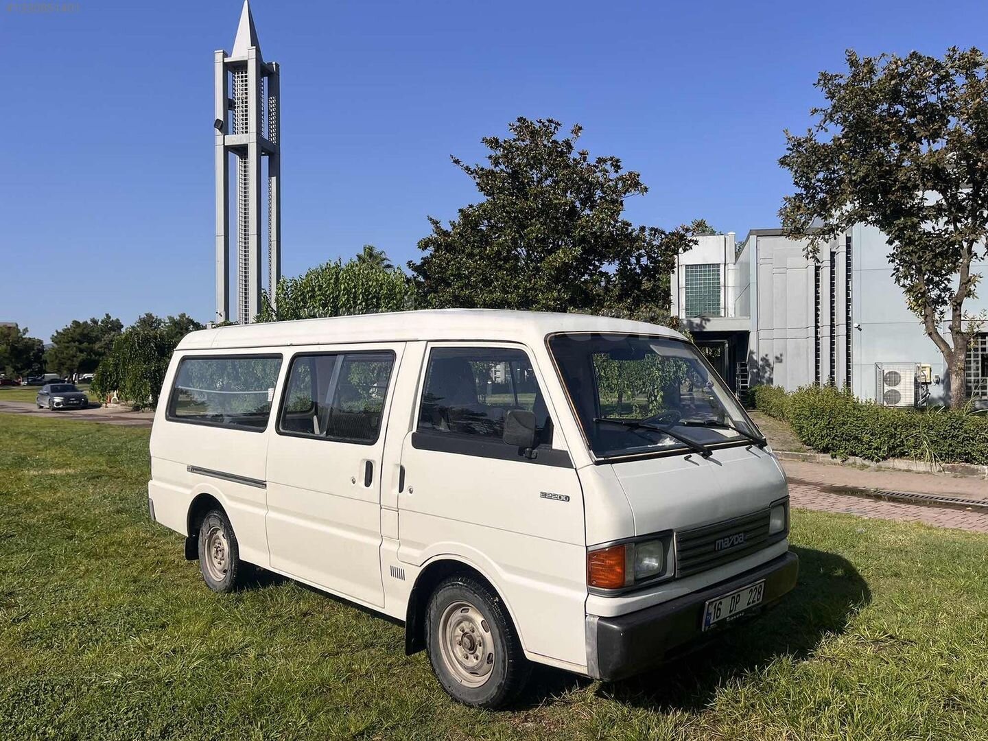 1993 MAZDA E2200 İLK SAHİBİNDEN 285000KM 1