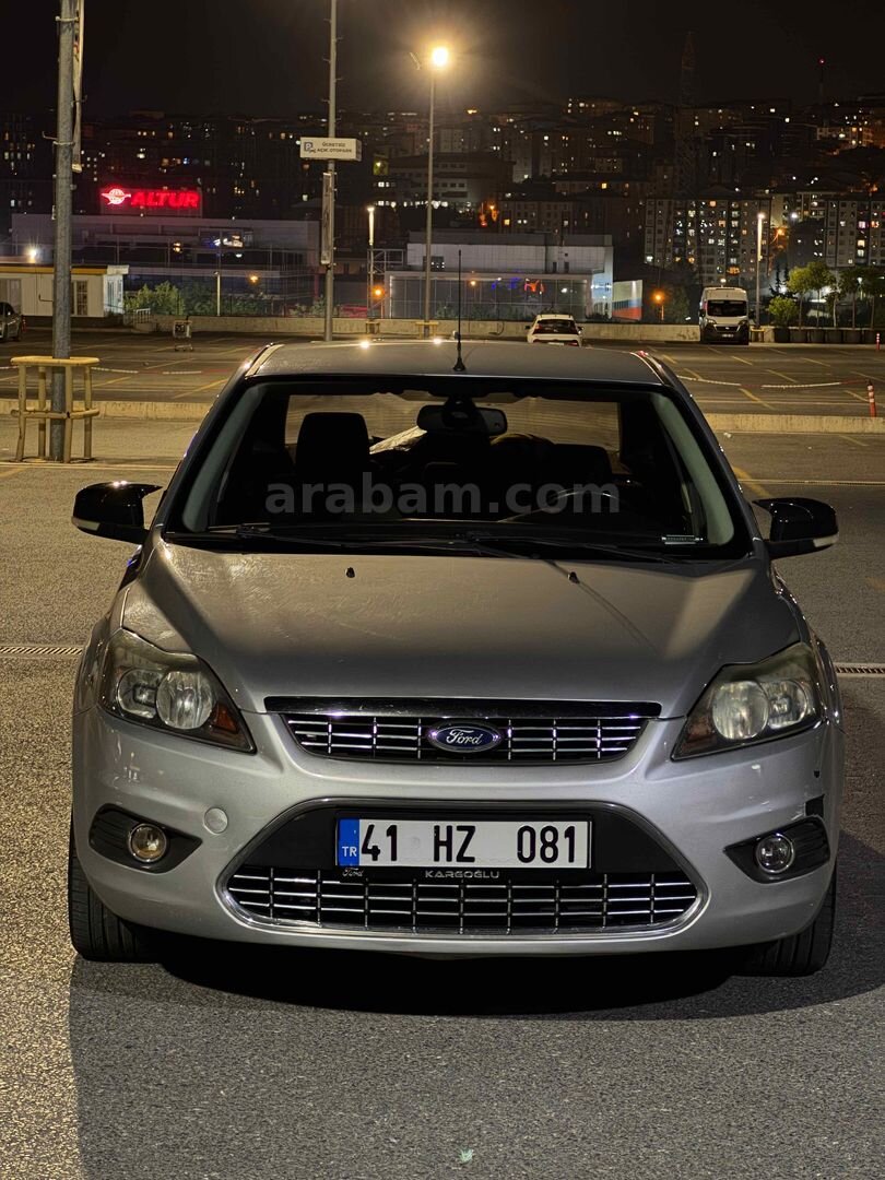 Sahibinden Ford Focus 1.6 TDCi Titanium 2009 Model İstanbul 202.000 km Gri (Gümüş) 2