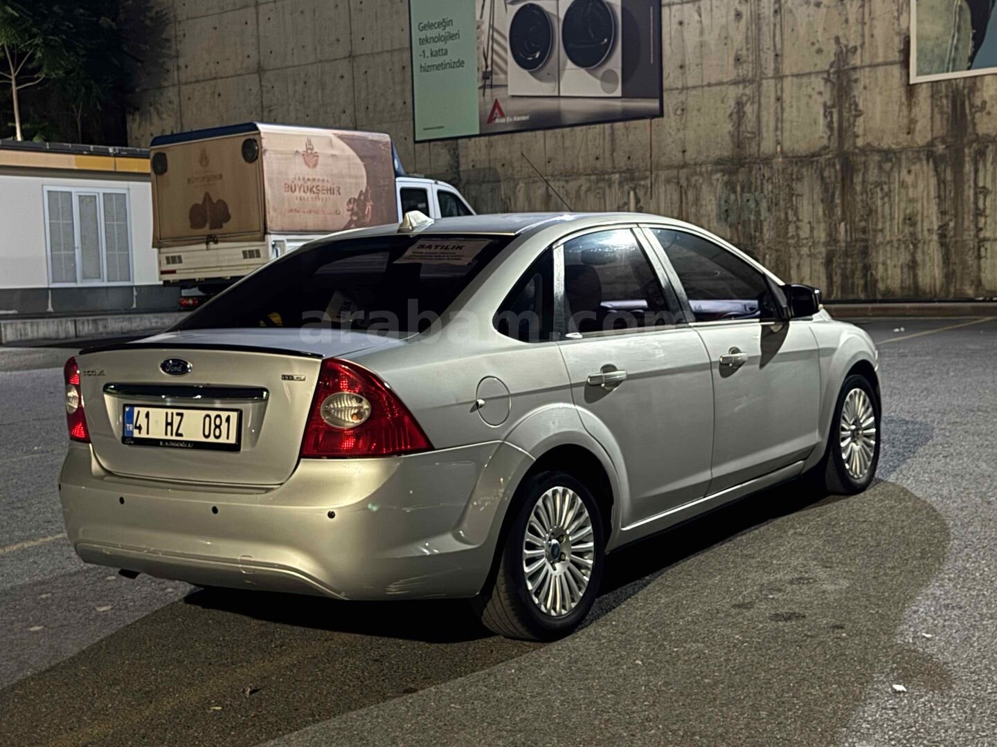 Sahibinden Ford Focus 1.6 TDCi Titanium 2009 Model İstanbul 202.000 km Gri (Gümüş) 3