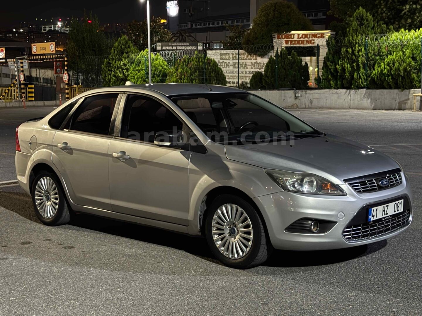 Sahibinden Ford Focus 1.6 TDCi Titanium 2009 Model İstanbul 202.000 km Gri (Gümüş) 1