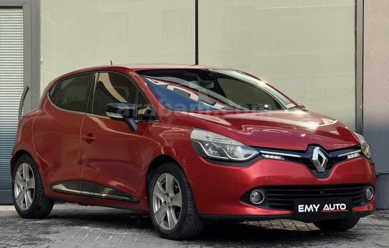 Galeriden Renault Clio 1.2 Icon 2013 Model Ankara 194.000 km Kırmızı